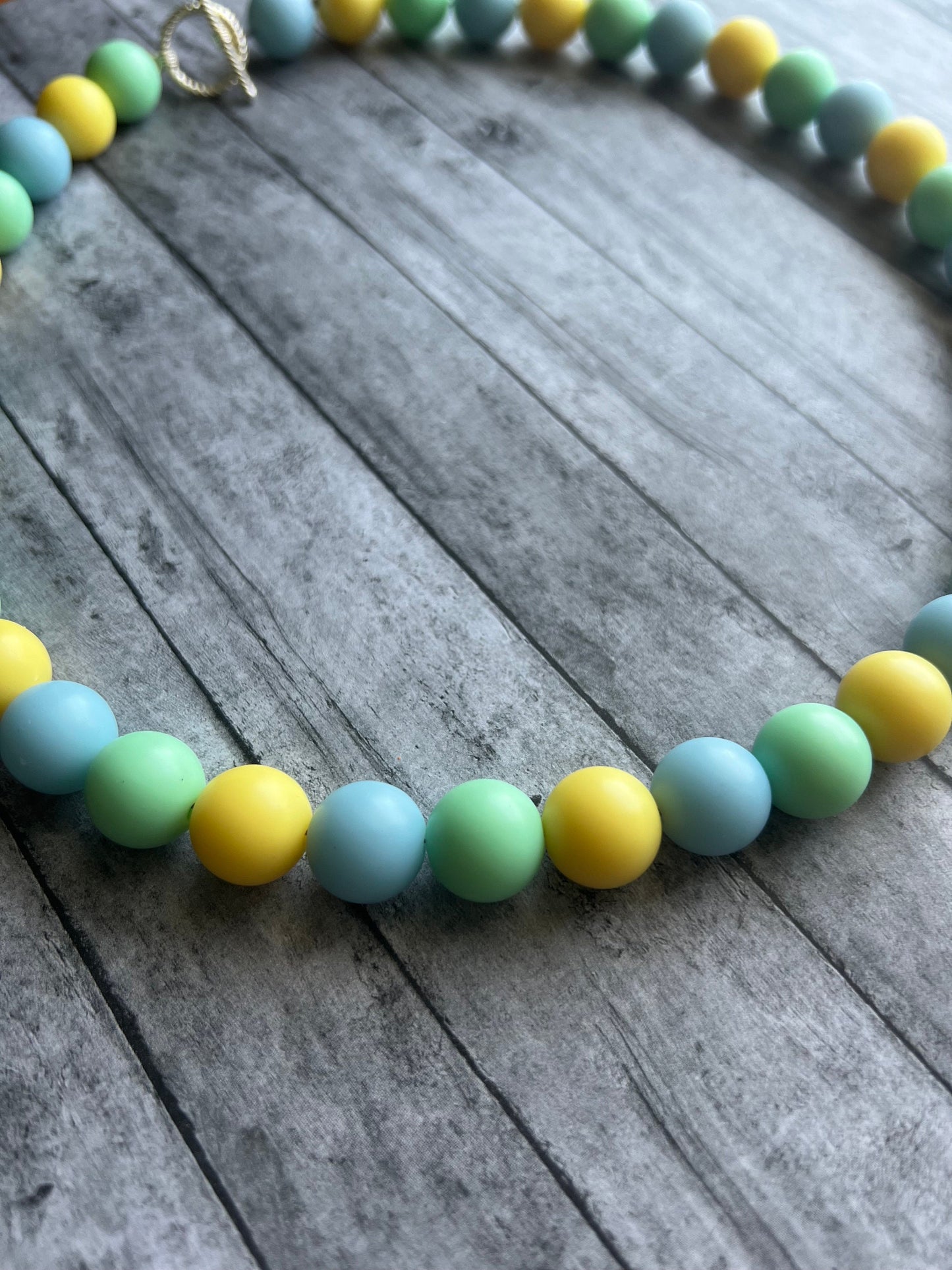 Yellow, Green and Blue Pet Necklace with Toggle Clasp, Jewelry for Dogs, Jewelry for Cats, Durable Pet Necklace, Pet Accessories, Pet Gifts