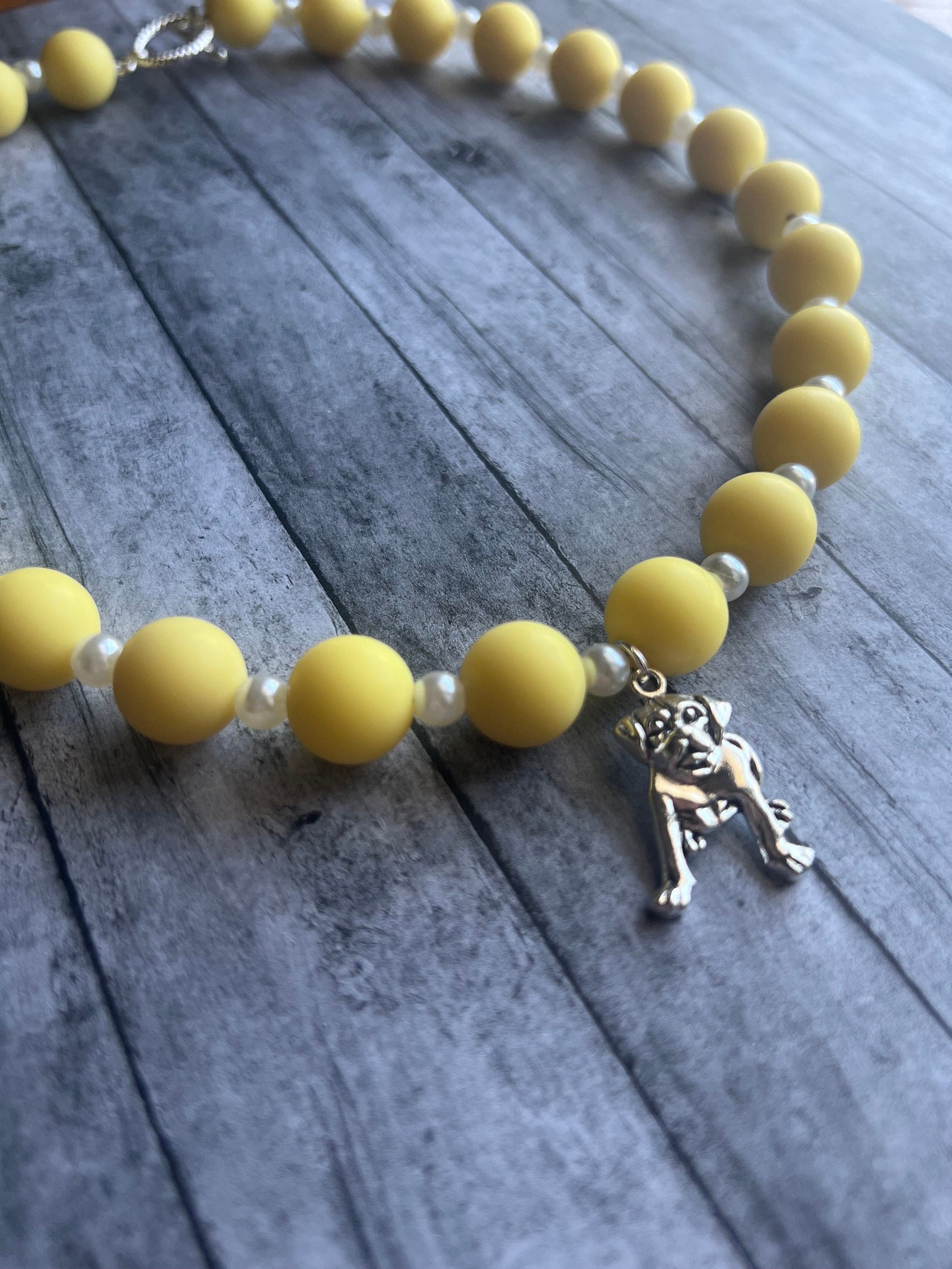 Yellow and Pearl Pet Necklace with Toggle Clasp, Jewelry for Dogs, Jewelry for Cats, Durable Pet Necklace, Pet Accessories, Pet Gifts