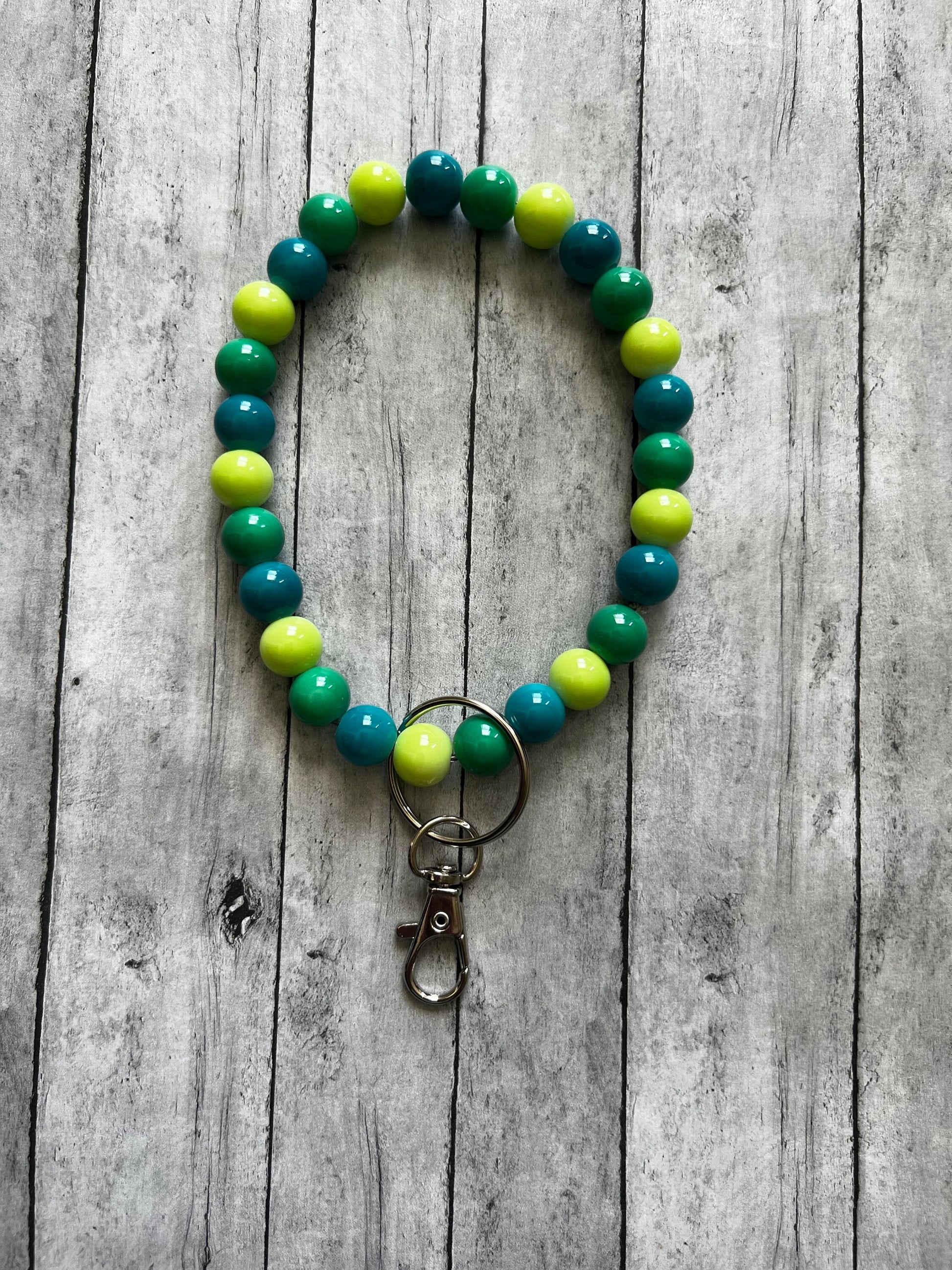 Green, Yellow and Blue Acrylic Beaded Wristlet, Beaded Keychain, Bag Accessories, Backpack Keychain, Trendy Accessories, Trendy Wristlet