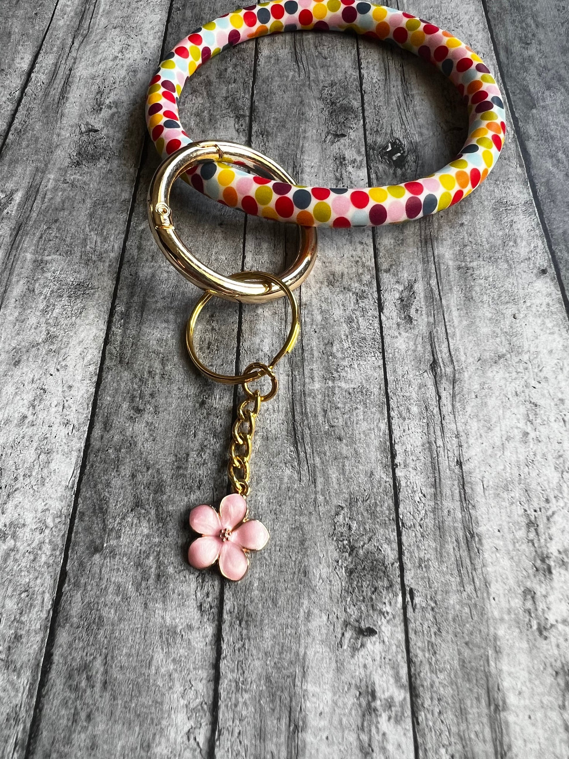 Pink Flower Alloy Keychain, Pink Flower Keychain, Gold Keychain, Backpack Keychain, Wristlet Keychain, Gifts for Her