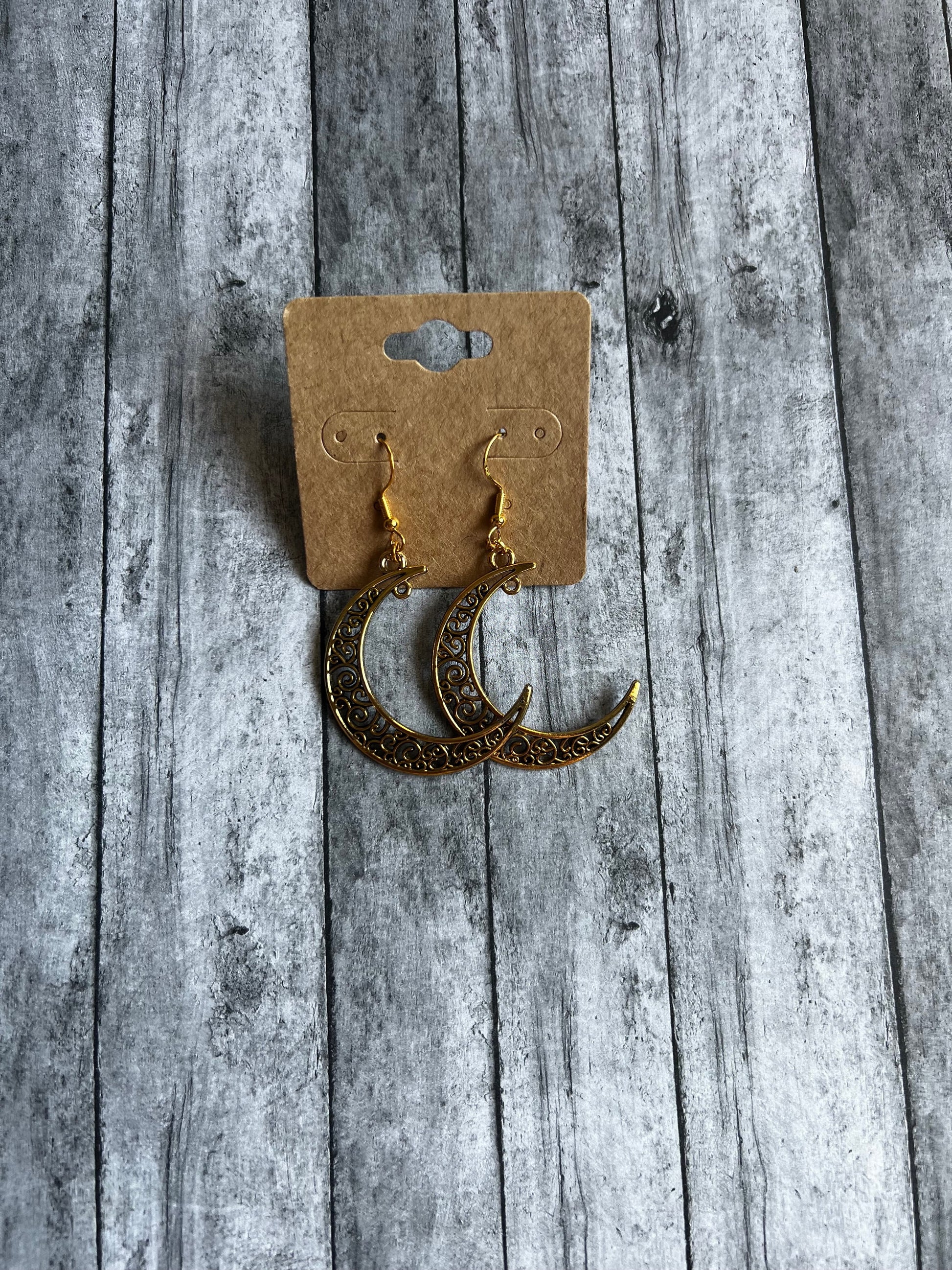 Crescent Moon Earrings | 925 Sterling Silver Earrings | Hypoallergenic Earrings