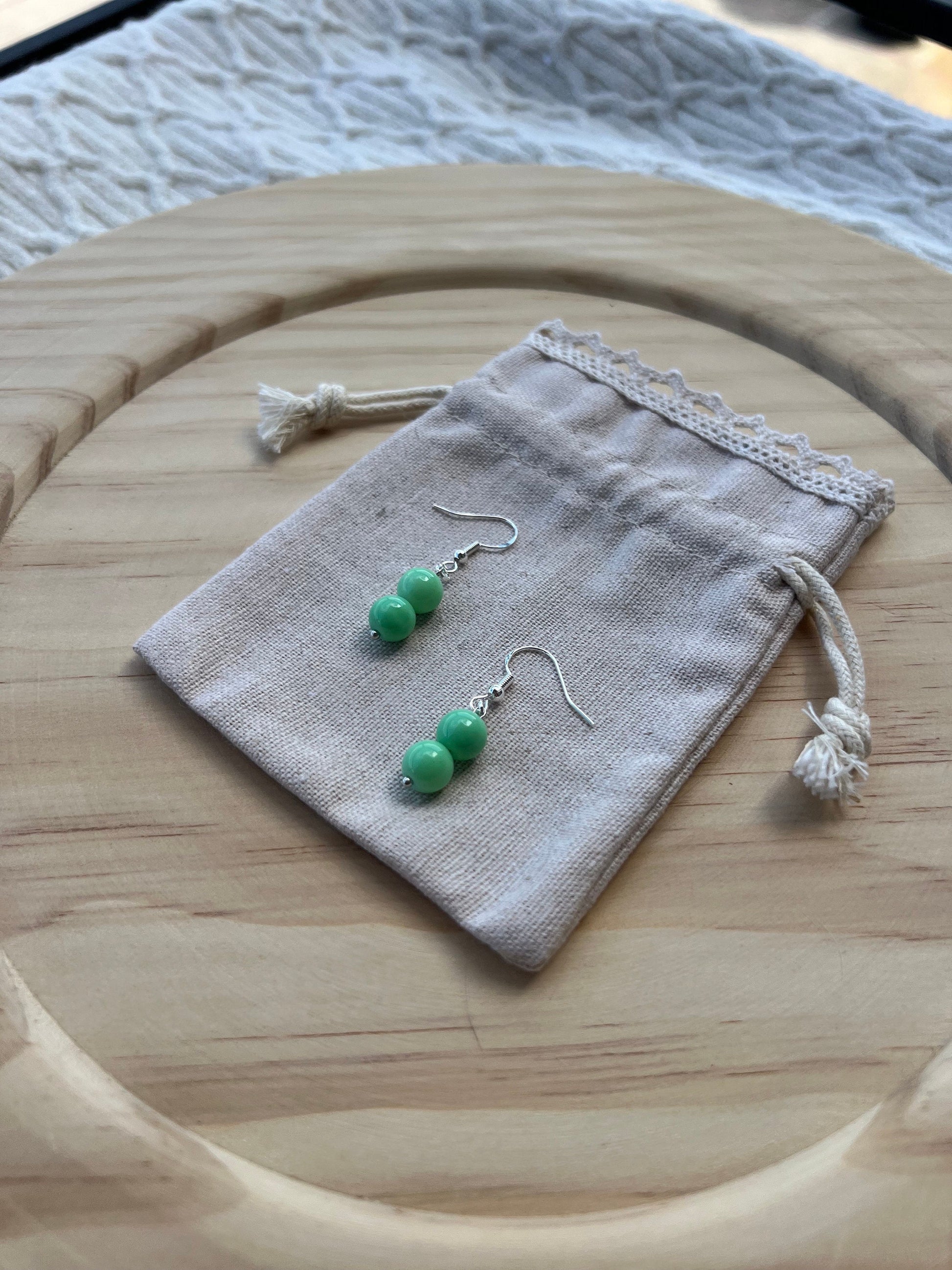 Light Green Dangle Earrings, Cute Dangle Earrings, Silver Jewelry, Beaded Earrings, Green Earrings, Silver Accessories, Gifts for Her