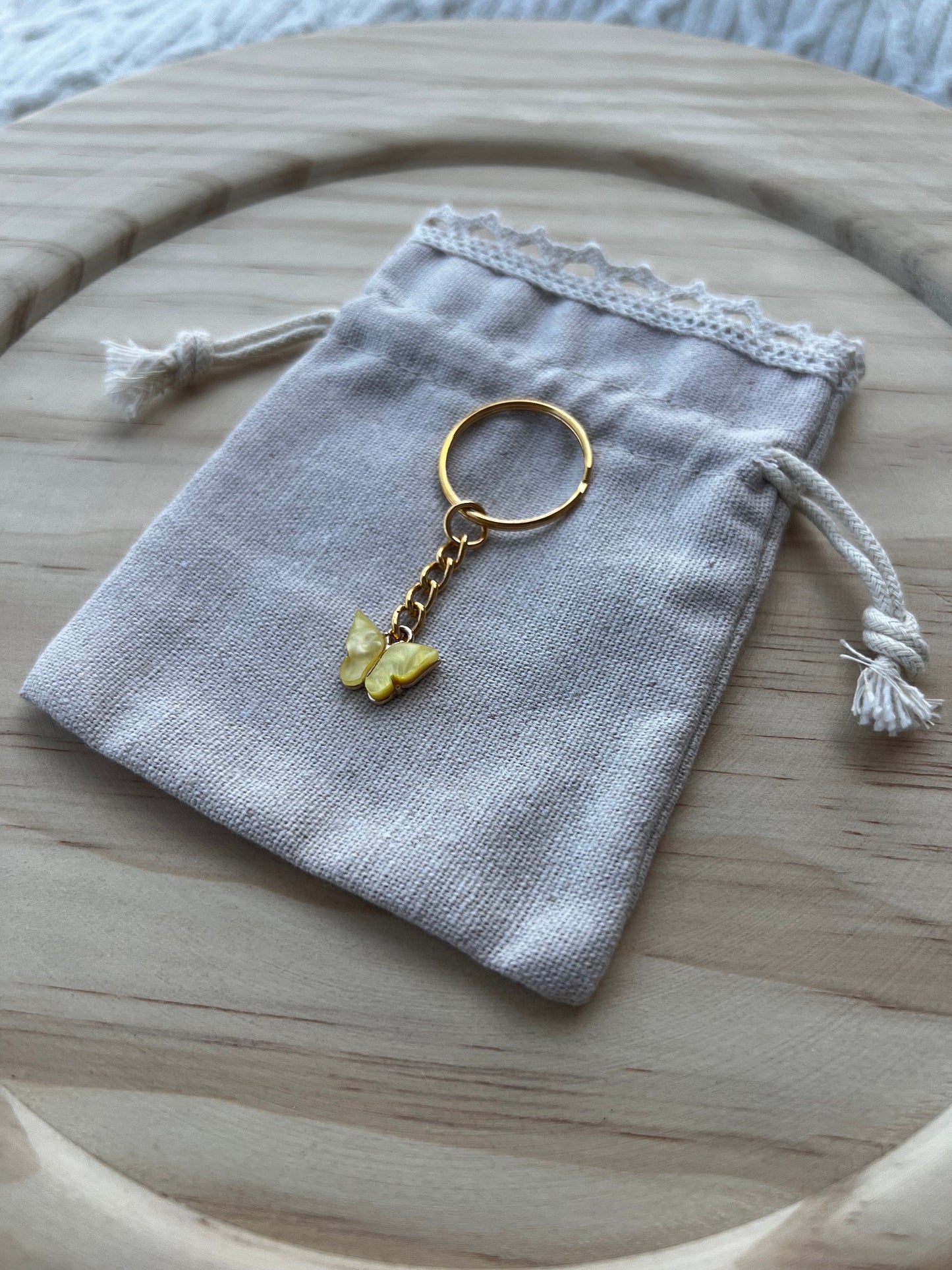 Gold Butterfly Keychains, Gold Keychains, Butterfly Keychain, Bag Accessories, Cute Keychains, Bag Keychains, Butterfly Accessories