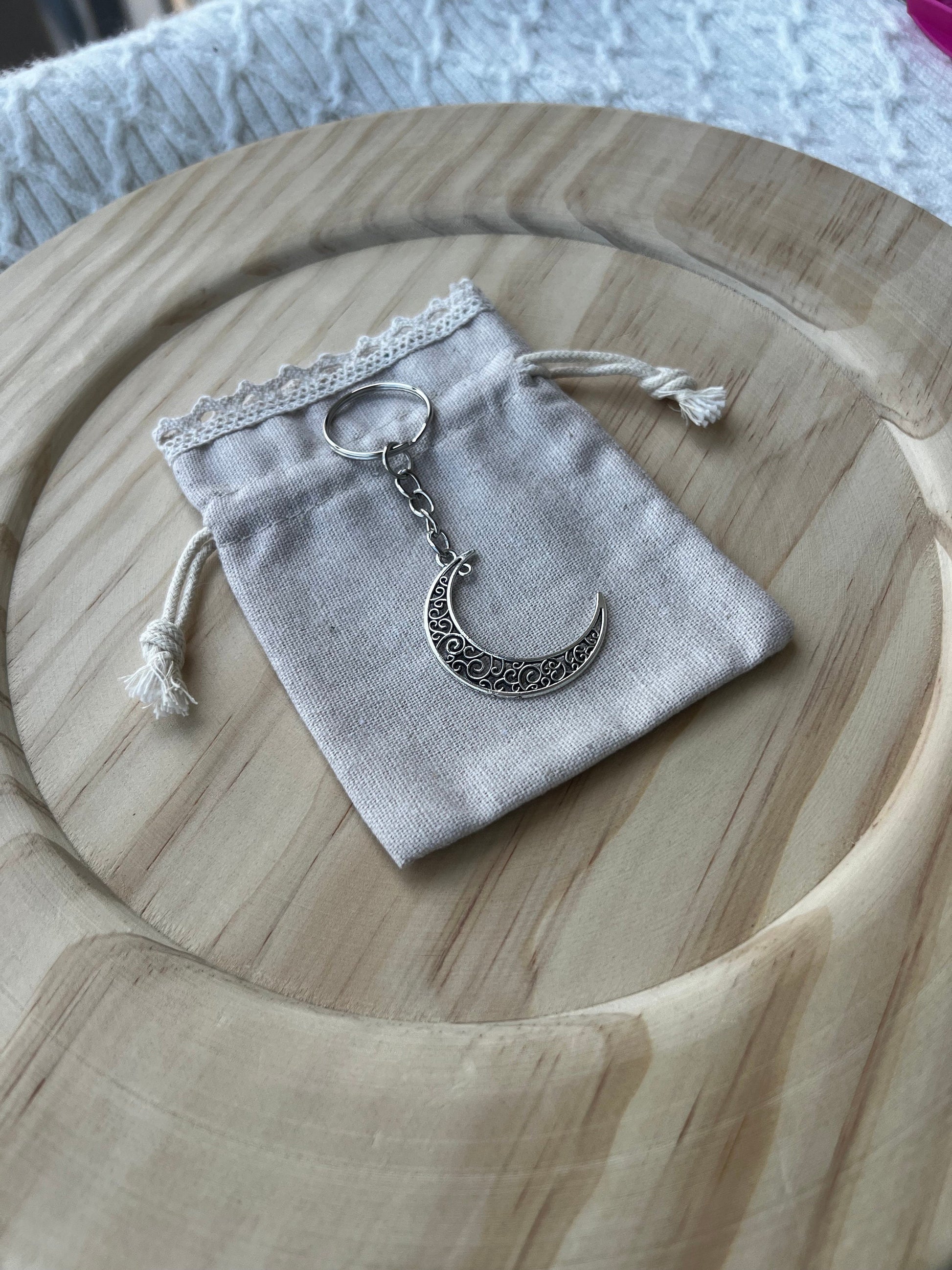 Silver Crescent Moon Keychain, Gold Crescent Moon Keychain, Silver Accessories, Gold Accessories, Bag Keychain, Gifts for Her